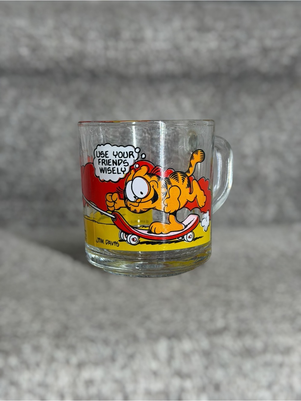 Vintage 1980s Garfield McDonaldâs Glass Mug Odie Skateboard Retro Jim Davis